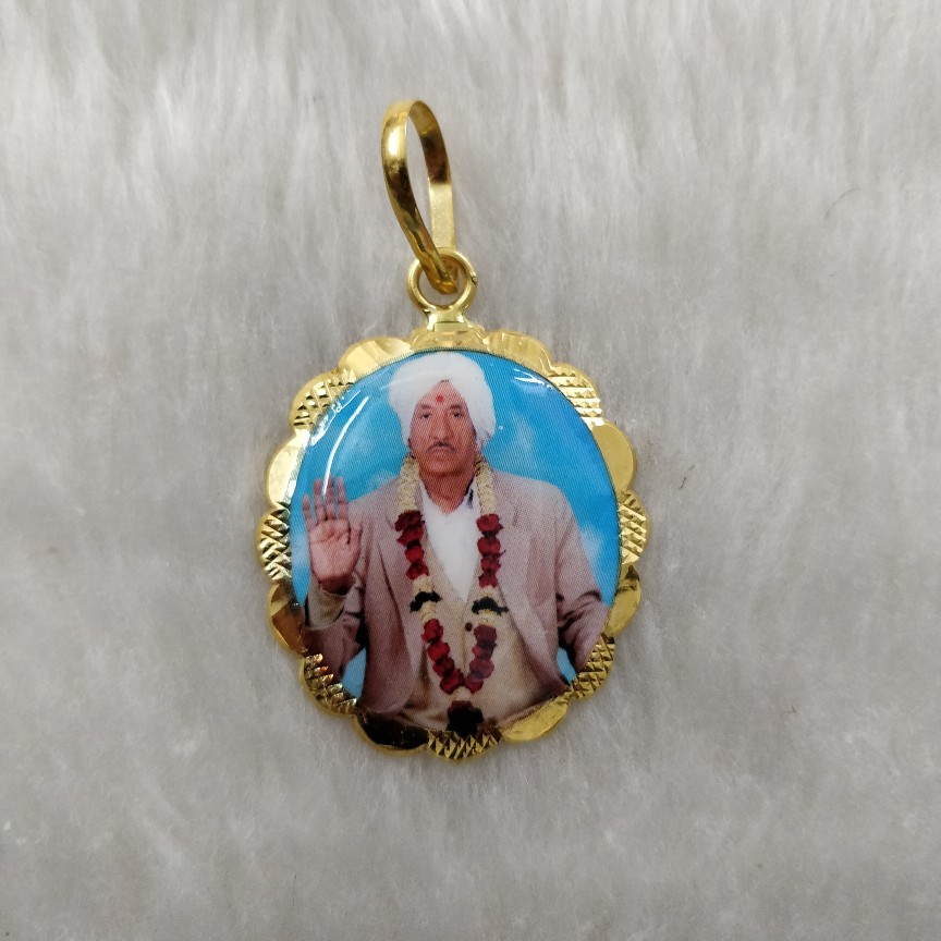 916 Gold Exclusive Photo Mina Pendant