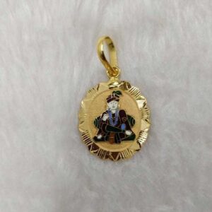 Gold pendant