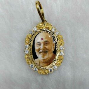 916 Gold Pramukhswami Photo Pendant