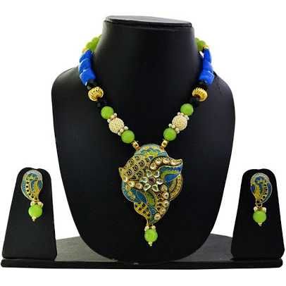 Gold Modern Designer Necklace Set