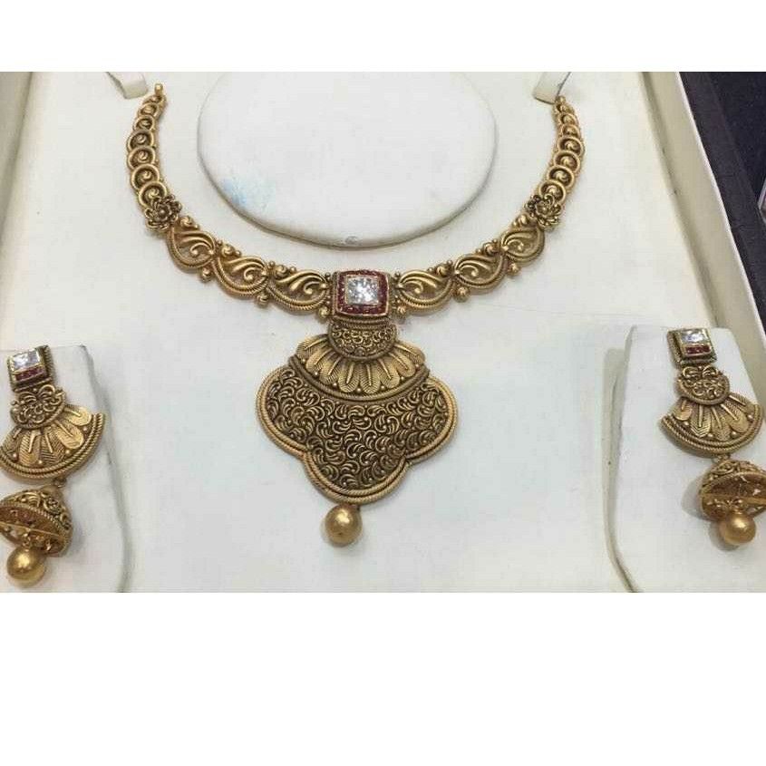 916 Gold Antique Indian Necklace Set