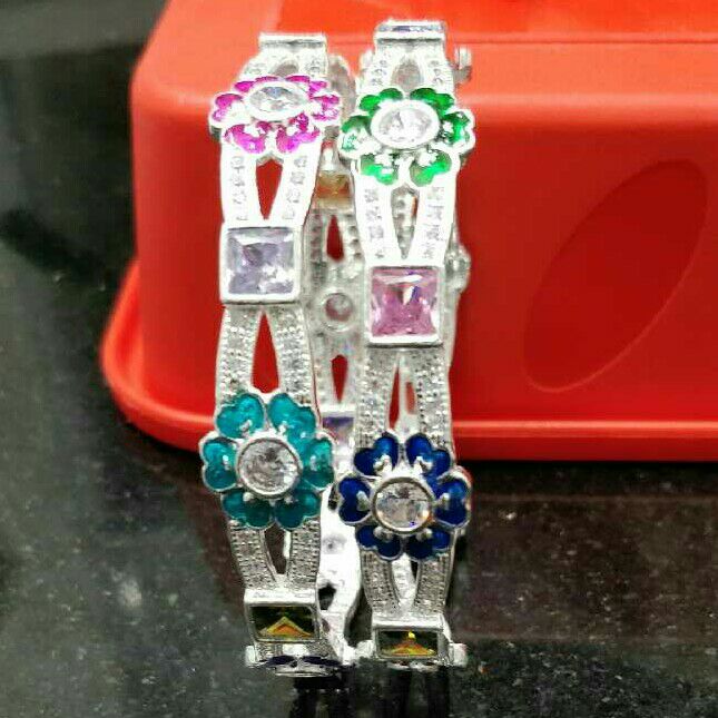 925 Silver CZ Designer Flower Bangle (60T)
