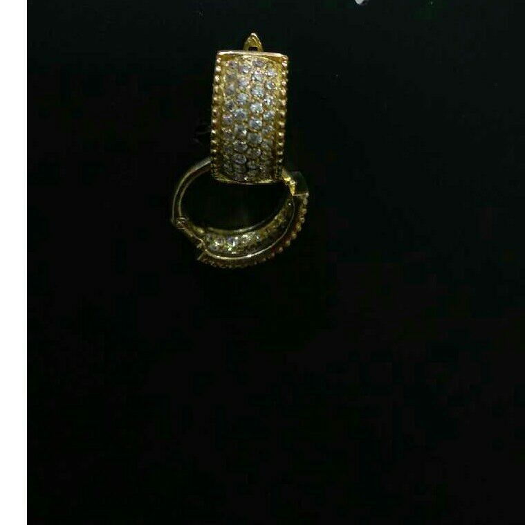 18K / 750 Gold Ladies Casting CZ Fancy Bali