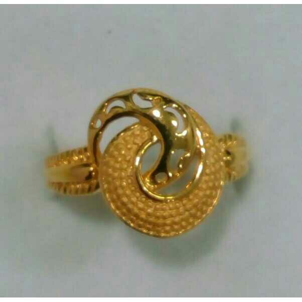 22K / 916 Yellow Gold Ladies CZ Stylish Ring