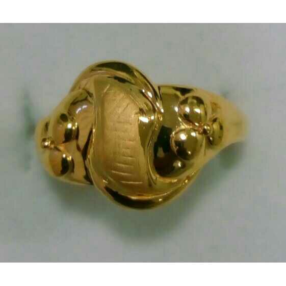 22K / 916 Gold Gents Attractive Classic CZ Ring