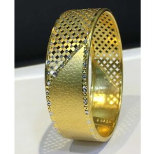 Attractive 916 Gold Ladies Kada