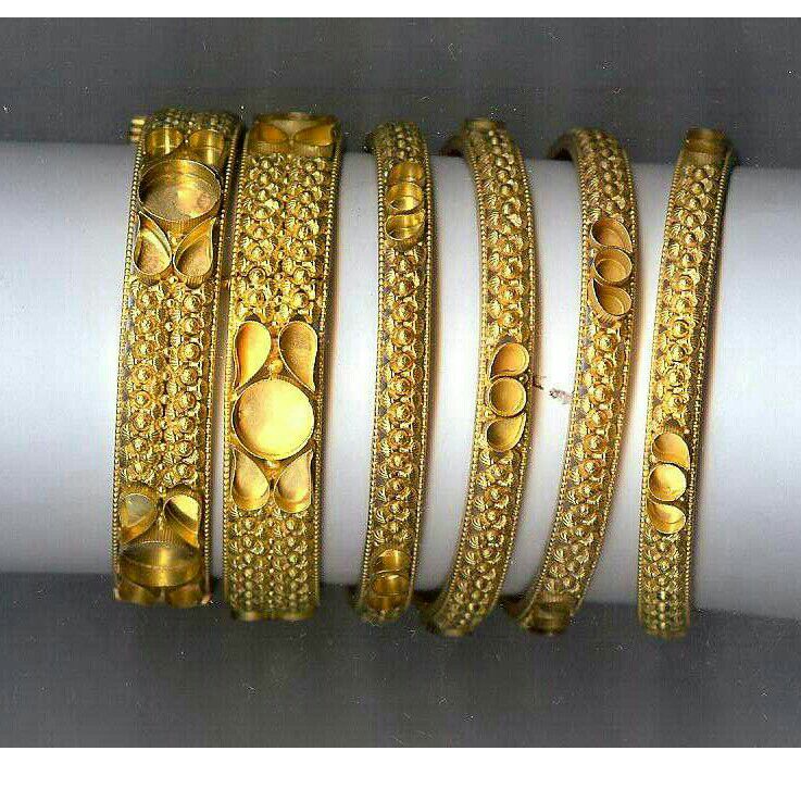 22K / 916 gold Ladies Indian Bangles set