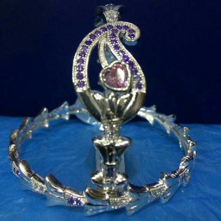 Silver Stylish Ladies Bangadi