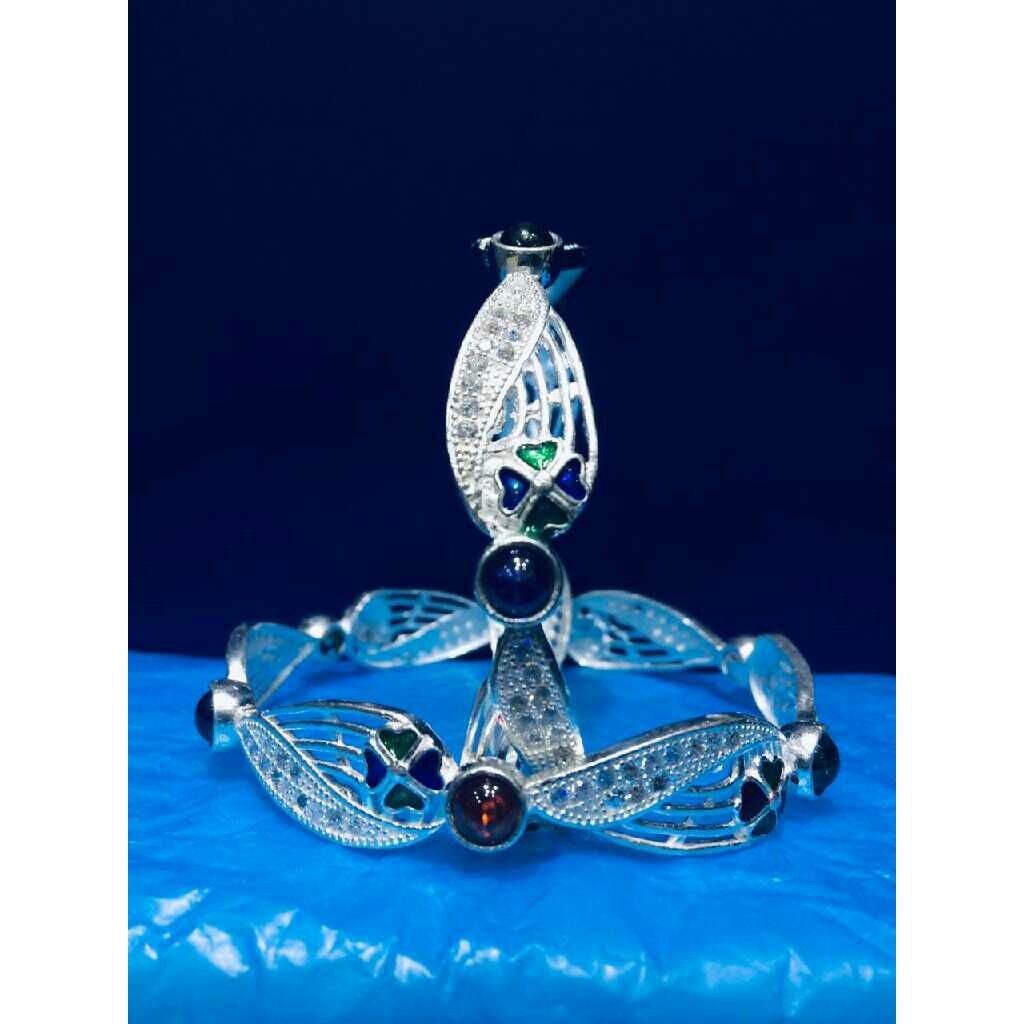 Silver Attractive  Bangle