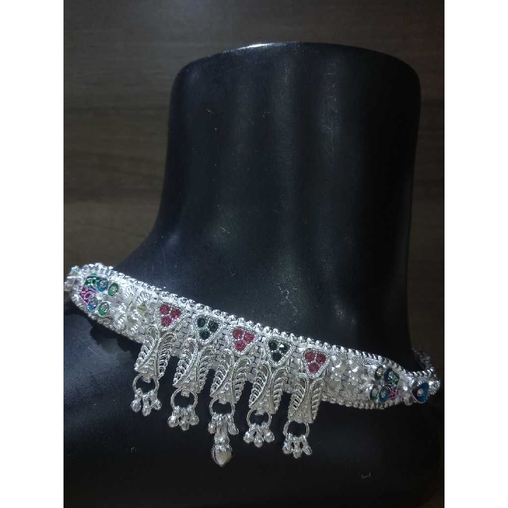 Dazzling Silver D Payal