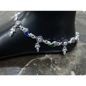 Silver Antique Style Ladies Payal