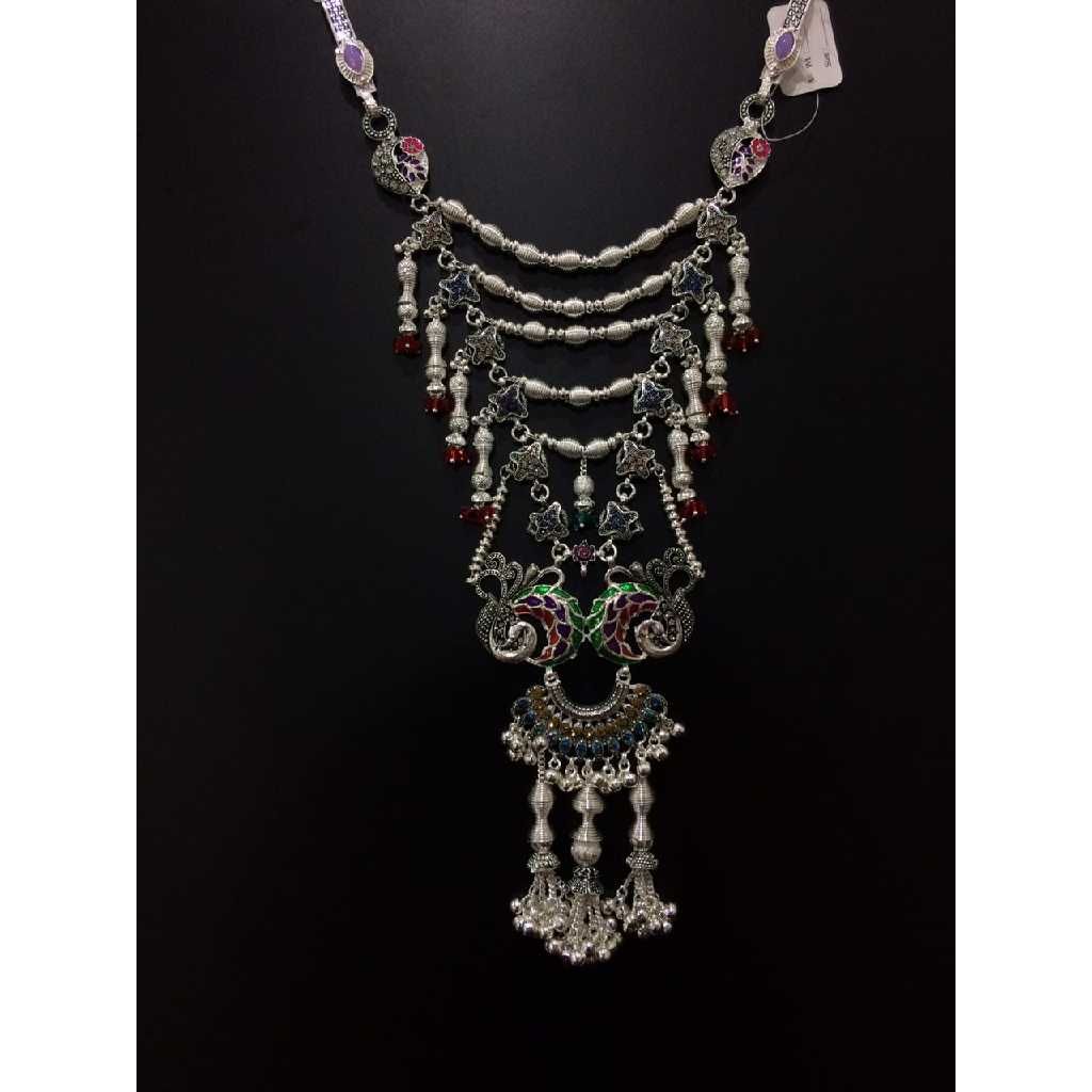 Elegant Silver Ladies Juda