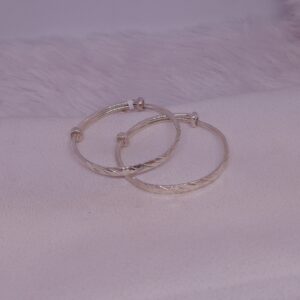 Simple Plain silver baby kada