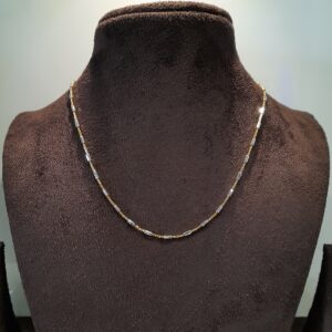 gold lightweight Design chain