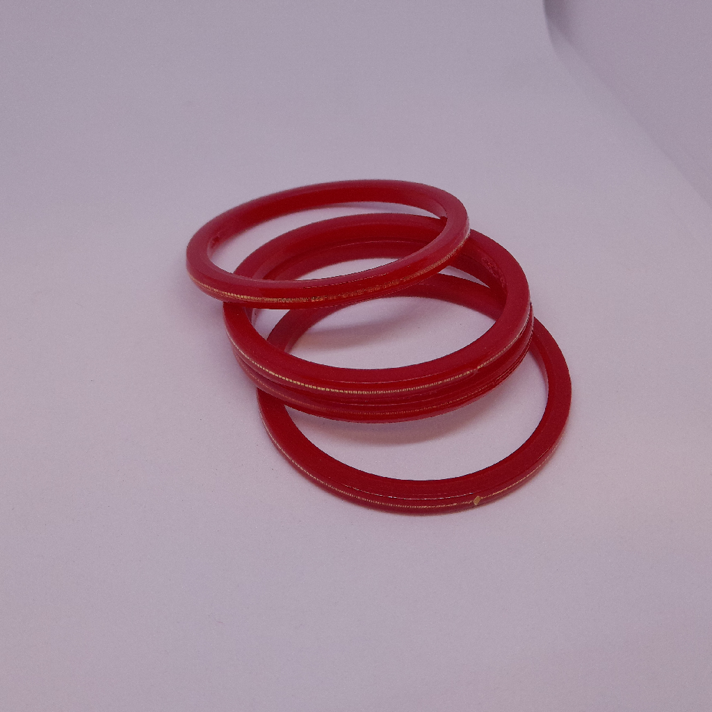 Plastics chudi four pics red colour