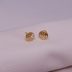 18k Gold tops Round Earrings