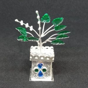 Silvar tulsi kyaro