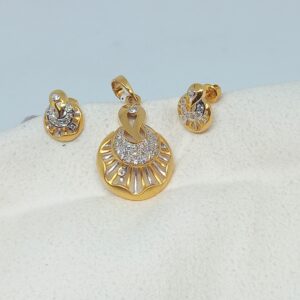 18 kt ladies pendant set