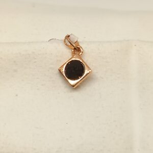 18kt pendants