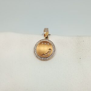 18kt pendants