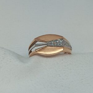 18Kt Gold Gents Ring