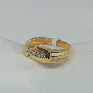 18Kt Gold Gents Ring