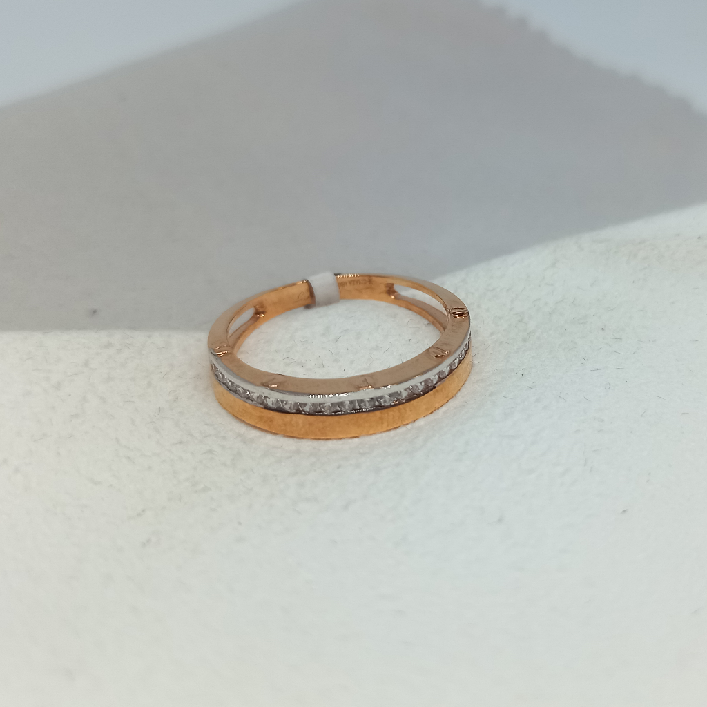 18kt ladies Ring