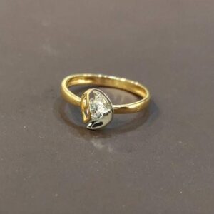 22KT Gold Simple Design Hallmark Ring