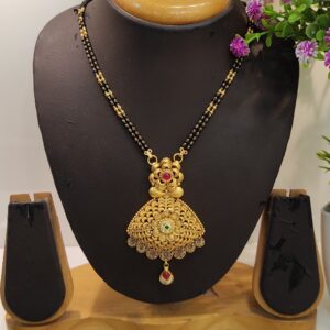 916 Gold Hallmark Heavy Design Mangalsutra