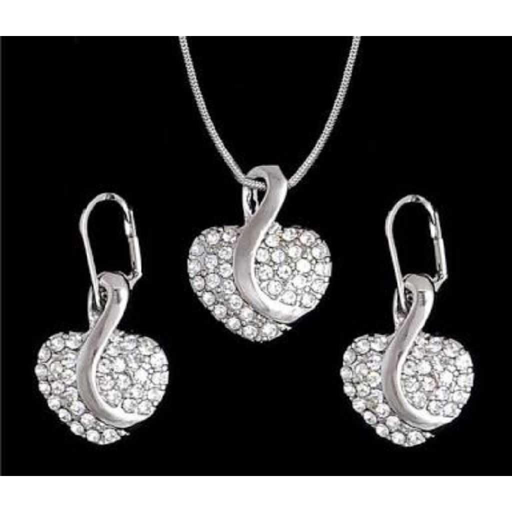 Silver Ladies Heart Shaped Necklace Set
