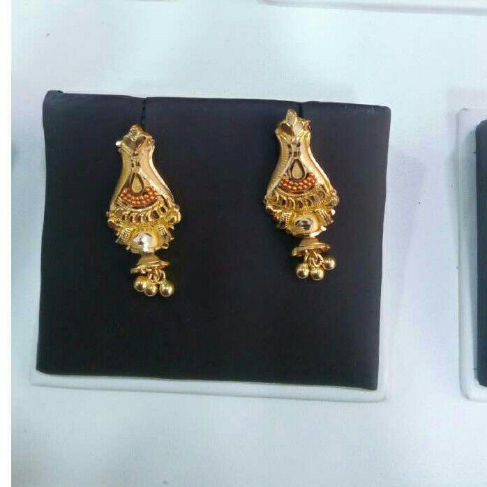 Ladies 916 Gold Attractive Earrings
