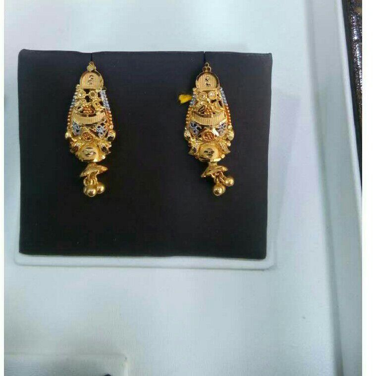 22K / 916 Gold Stunning Yellow Earrings