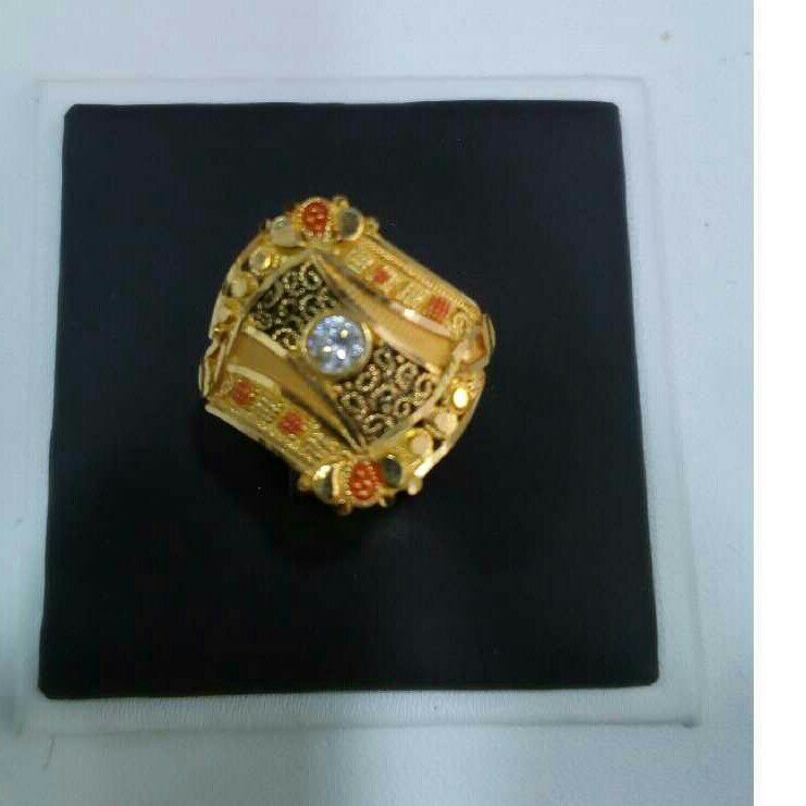 22K / 916 Gold Designer Ring