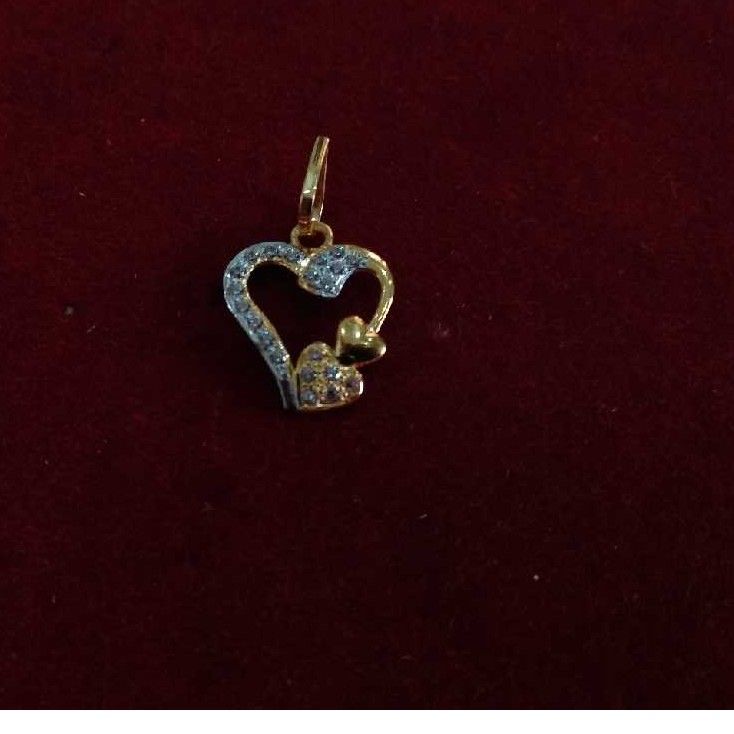 916 Gold Natural CZ Stone Heart Shaped Pendant