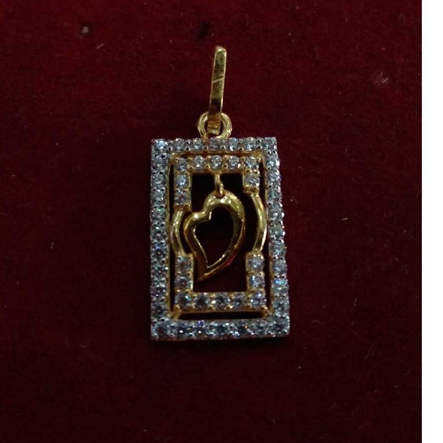916 Gold Designer CZ Stone Heart Pendant