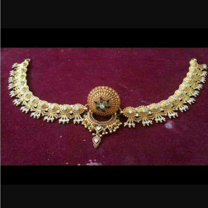22K / 916 Gold Ladies Indian Necklace