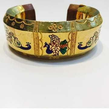 Traditional Indian Designer Gold 22KT Yellow Gold Kada
