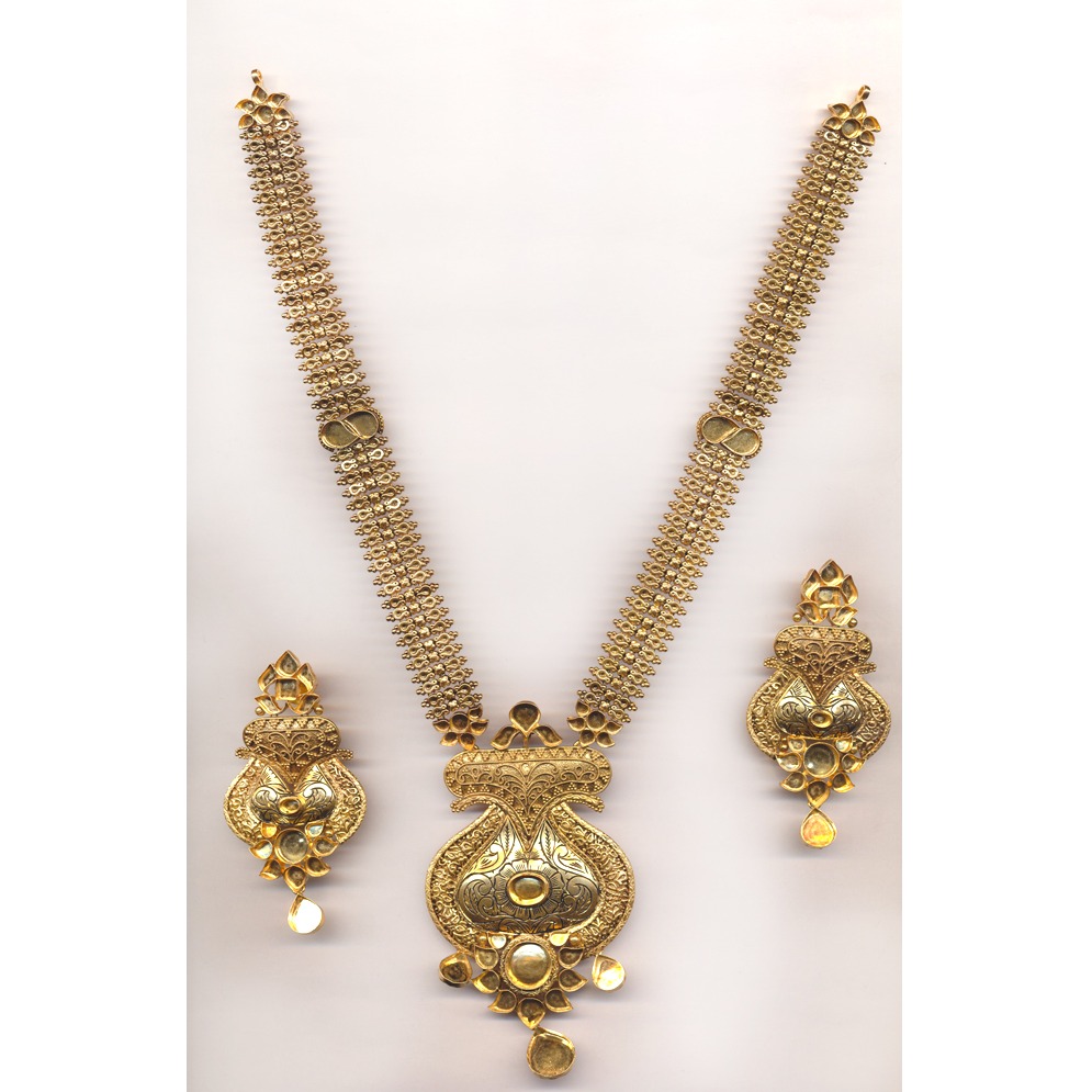 22KT Gold Jadau Jewelry Khokha OM - N011