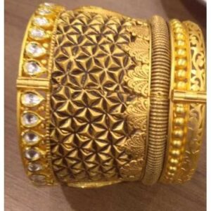 Attractive Bracelet Die