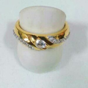 22K / 916 Gold Attractive Gents Ring