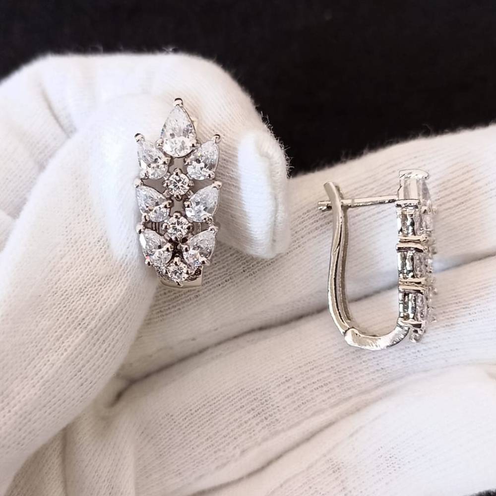 925 silver frihand leaf hoop earrings with zircon diamond