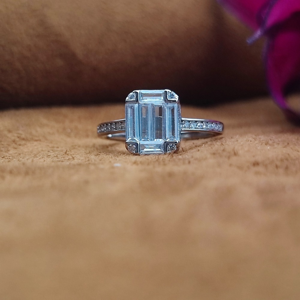 Choki squre diamond premium 925 sterling silver ring