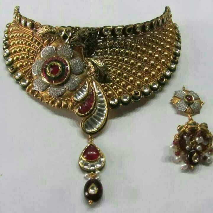 22K/916 Gold Designer Necklace