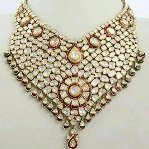 22K/916 Gold Designer Kundan Necklace