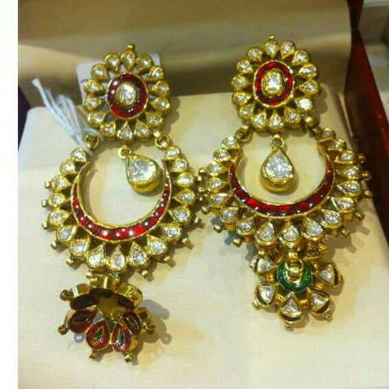 22K/916 Gold Fancy Ladies Earrings