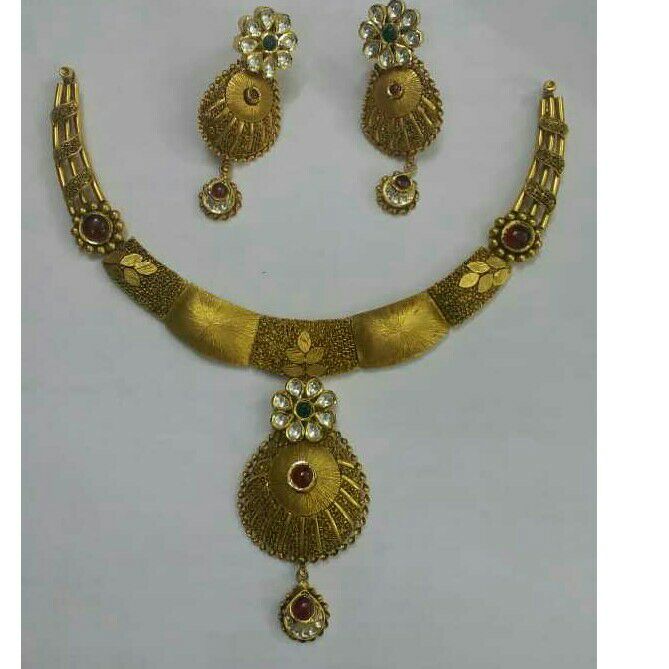 22K/916 Gold Designer Necklace Set