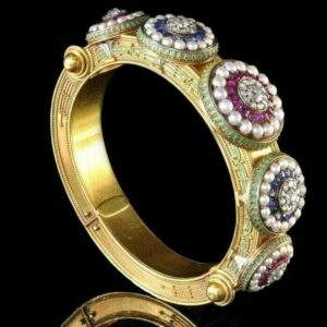 22K/916 Gold Fancy Ladies Bangle
