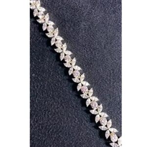 Modern Style 9KT swarovski  Ladies Bracelet