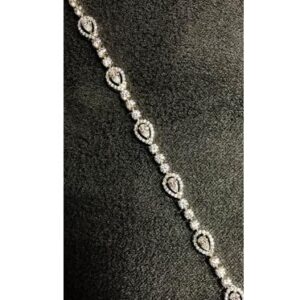 Attractive 9KT swarovski Bracelet