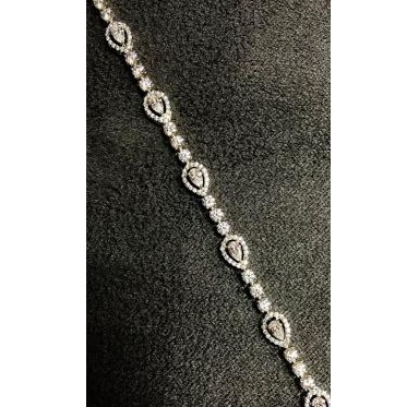 Attractive 9KT swarovski Bracelet